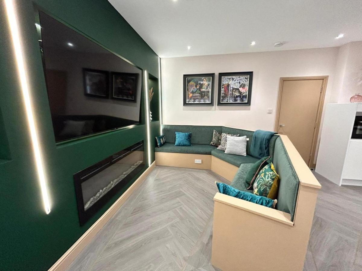 בלקפול Strawberry Fields Suite By Sasco Apartments מראה חיצוני תמונה