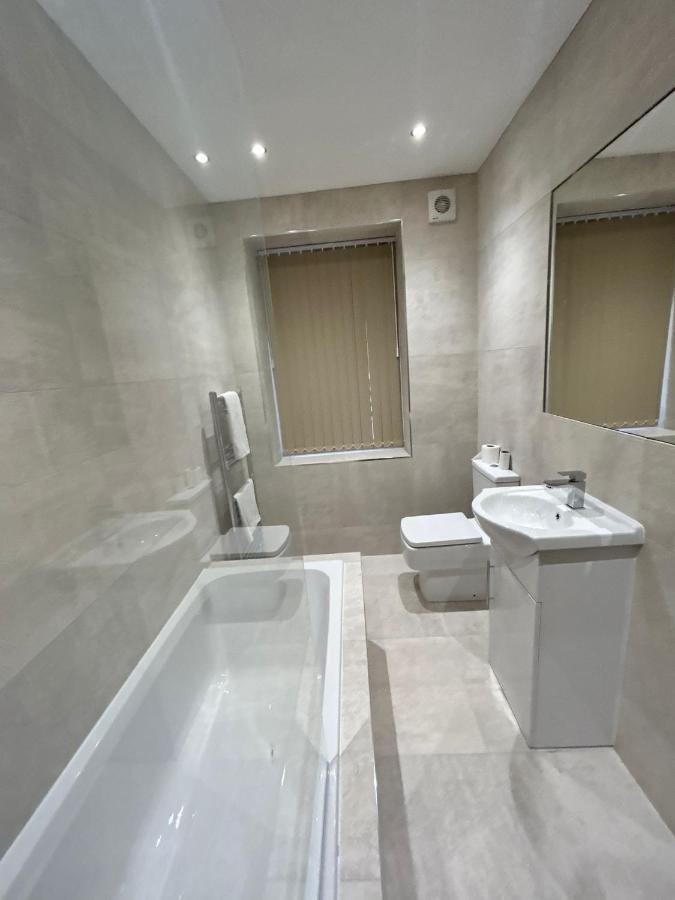 בלקפול Strawberry Fields Suite By Sasco Apartments מראה חיצוני תמונה