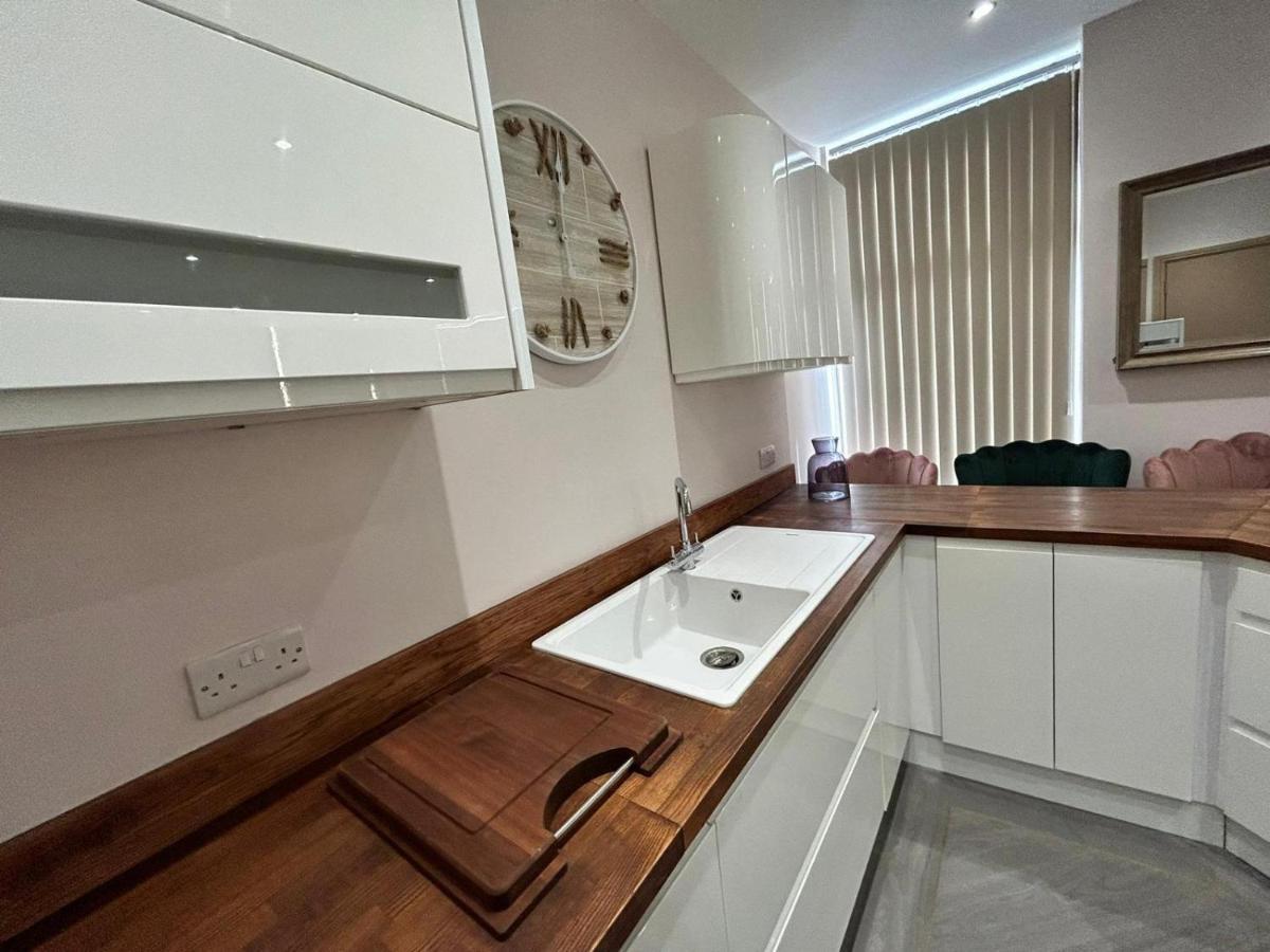 בלקפול Strawberry Fields Suite By Sasco Apartments מראה חיצוני תמונה
