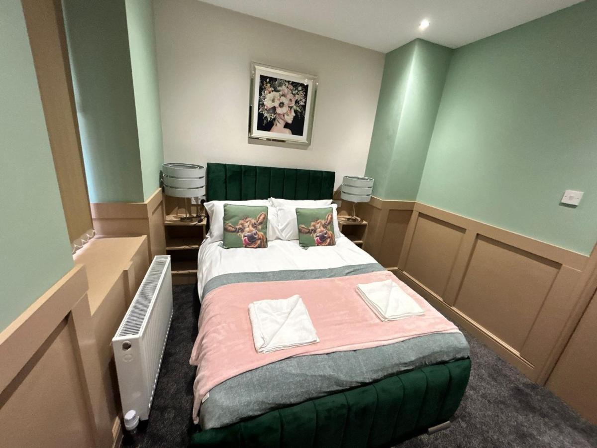 בלקפול Strawberry Fields Suite By Sasco Apartments מראה חיצוני תמונה