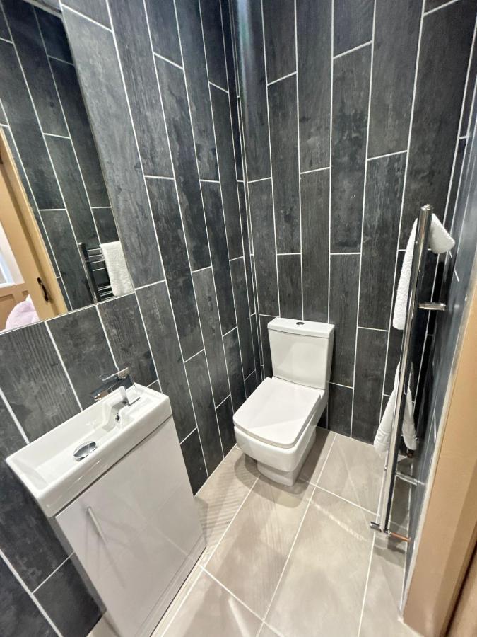בלקפול Strawberry Fields Suite By Sasco Apartments מראה חיצוני תמונה